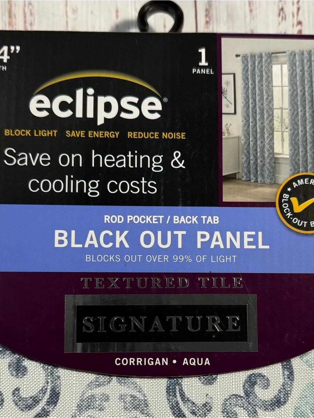 NWT  in Package Signature Eclipse Aqua Corrigan Pattern Blackout Panel